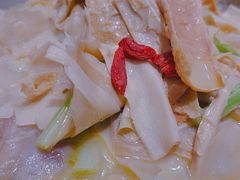 浓汤笋衣-嘉逸传菜(洛川东路店)