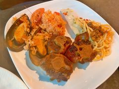 -亚洲国际大酒店·云顶阁旋转自助餐厅