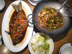 -费大厨辣椒炒肉(富兴店)