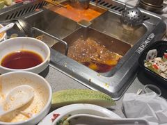 -海底捞火锅(新松江路店)