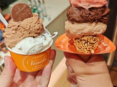 -VENCHI 闻绮(上海佛罗伦萨小镇店)