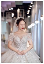 -欣薇婚纱(新源乐汇城店)