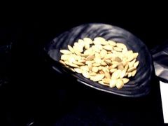 -西街夜油条·麻团包乌饭