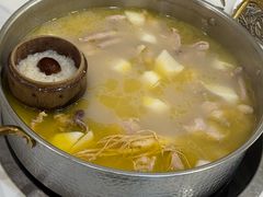 -朴小妹人参鸡汤火锅(长白山万达店)