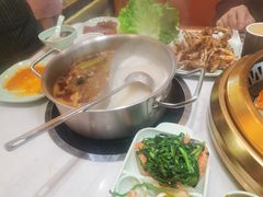 -布多斯烤肉火锅自助(江腾广场店)