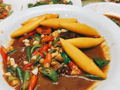 -香山湖家家宴(中山陵店)