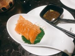 刺身三文鱼-川骄海鲜自助(河东店)