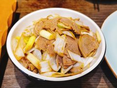 葱拌苦肠-魁盛居百年鲁菜馆(县西巷店)