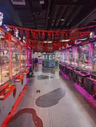 -嗨翻Hi-Fun竞技主题乐园·蹦床团建生日聚会(五棵松华熙店)