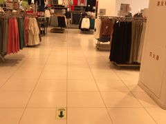 -优衣库(苏州天虹CCMall石路店)