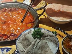 -旧街市鲜货老火锅(大光路店)