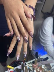 -瞧·享轻奢美甲美睫