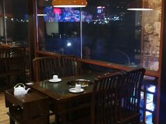 -小天鹅火锅·一线江景洪鼎旗舰店(洪崖洞店)