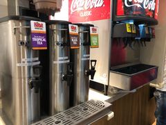 -The Habit Burger Grill 哈比特汉堡(爱琴海店)