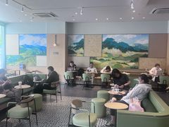-星巴克臻选(华堂·新辰汇店)