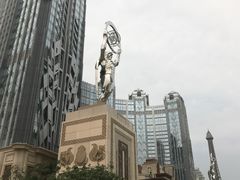 -影汇之星8字形摩天轮