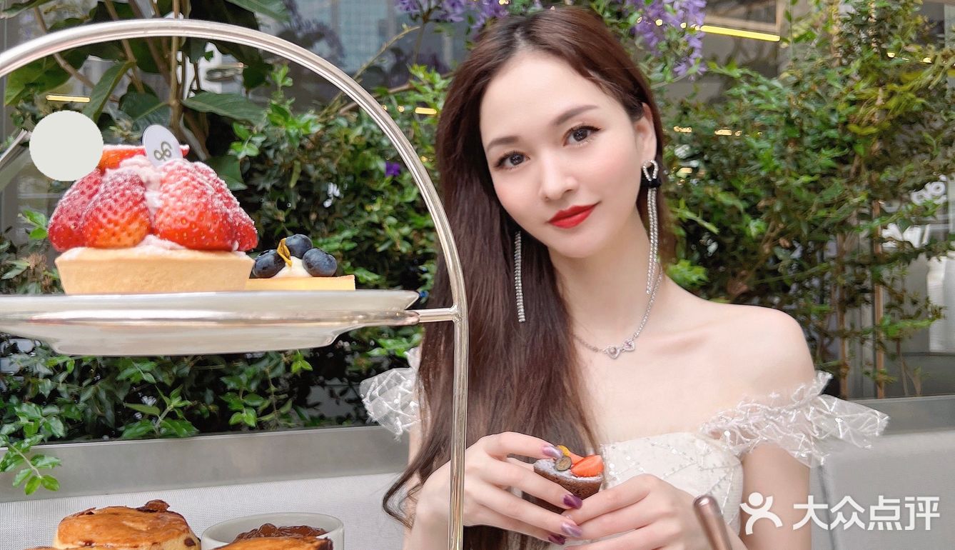 祖•玛珑x gaga带你共赴英伦夏日游园会啦