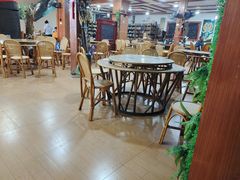 -沐毫傣泐云南菜孔雀宴•手抓饭傣味烧烤(曼听公园店)