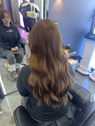 -藤野造型烫染·漂发