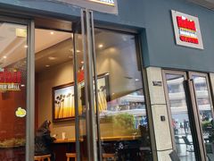 门面-The Habit Burger Grill 哈比特汉堡(爱琴海店)
