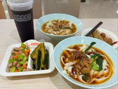 传统猪肉卤削面-东方削面(操场城街店)