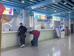 -乔波室内滑雪场