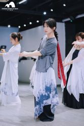 -卡门舞蹈
