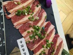 -黑牛の場烤肉(摩天活力城店)