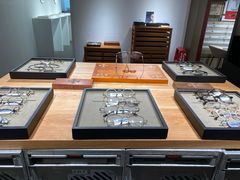 -目艮眼镜SHOWROOM(品牌集合店)