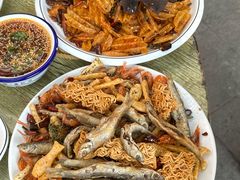 -丹水桥地锅鱼·翘嘴鲌·地方特色全鱼宴(丹江口大坝店)