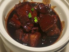 美女红烧肉-涌上外婆桥(南塘店)