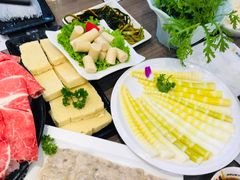 -健晟星期天火锅(河东店)