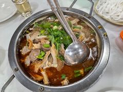 -欢乐牛香(东海二路店)