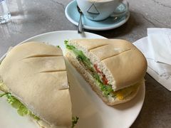 吞拿鱼夏巴塔三明治-Nectar One Cafe(勇烈路n1店)