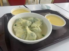 高汤菜肉大馄饨-常州糕团店(北大街新世纪商城店)