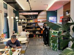 -嗨辣小聚·盘锦河蟹·海鲜烧烤龙虾(盘锦十年好店)