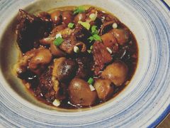 草菇烧牛腩-那家小馆•北京菜•烤鸭(中关村店)