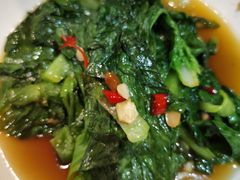 清炒时令蔬菜-刘胖子家常菜·蹄花焖藕(中央花园店)