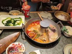 -山悦里 山野·鲜火锅(罗斯福广场店)