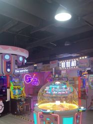 -蹦蹦乐园(南桥百联店)