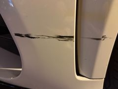 -天津波士信达奔驰4S店(卫津南路店)