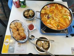 韩式芝士火锅-欧巴来了韩式料理