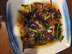 -缘来聚·徽菜名店(黄山宏村店)