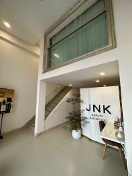 -JNK皮肤管理中心