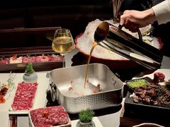 -左庭右院鲜牛肉火锅黑金店(陆家嘴中心店)