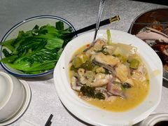 -五稻厨房粤西菜(新闻店)