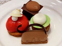 -广州富力丽思卡尔顿酒店