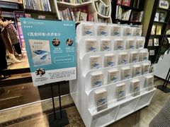 -钟书阁(松江泰晤士小镇店)