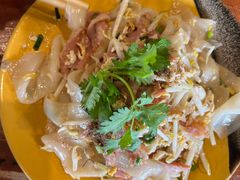 -Pad Thai Kratong Thong by ama