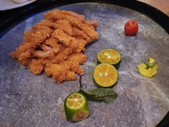 碳烤松板肉-临界音乐酒馆·小龙虾·江湖菜(华熙LIVE·鱼洞店)